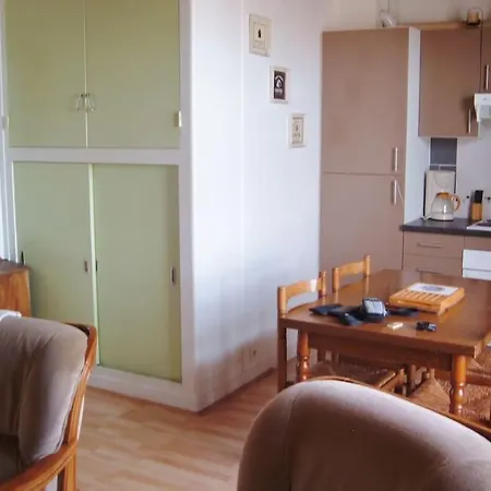 A Sur * 滨海拉特朗什